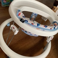 500円★歩行器の画像