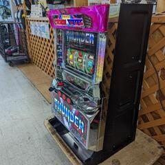 パチスロ実機 サンダーＶリボルト コイン不要機  ID：126-011195-105の画像
