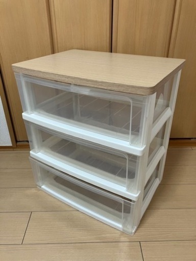 取引決まりました。以後キャンセル待ちで。衣装ケース　3段