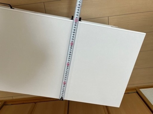 取引決まりました。以後キャンセル待ちで。テレビ台　きれいです。