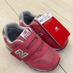 【新品】14.5㎝  ニューバランスの画像