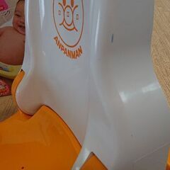 アンパンマン　コンパクトおふろチェア　椅子の画像