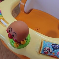 アンパンマン　コンパクトおふろチェア　椅子の画像