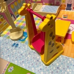 リカちゃん　ミキマキ幼稚園　usedの画像