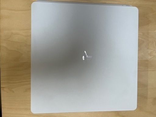 ps4本体　ソフト５本付き