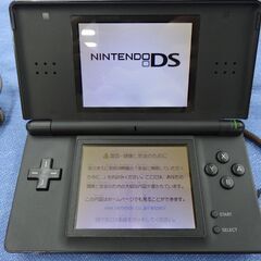 DSライト 本体 ニンテンドー ブラック 動作品 充電器付き DSLite 西岡店の画像