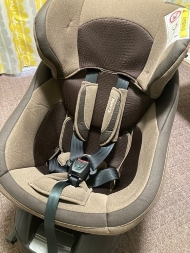 チャイルドシート　コンビ　クルムーヴ　スマート　ISOFIXシリーズ　JJ-650 ブラウン