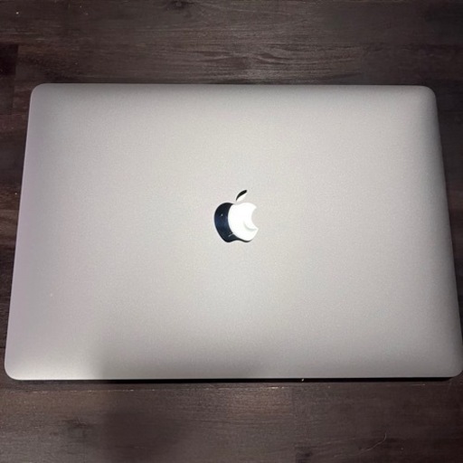 ノートパソコン macbook pro 2019