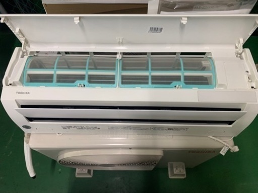 n4★即納可/エアコン本体+標準取付工事込み❗️東芝/2020年/2.8kw( 9〜12畳目安 )