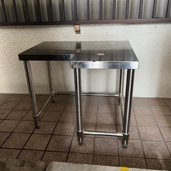 ステンレス製 業務用 作業台［取引中］