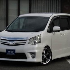 ノア Ｓｉ こちらのお車は甲府店にて現車確認頂けます(^^♪