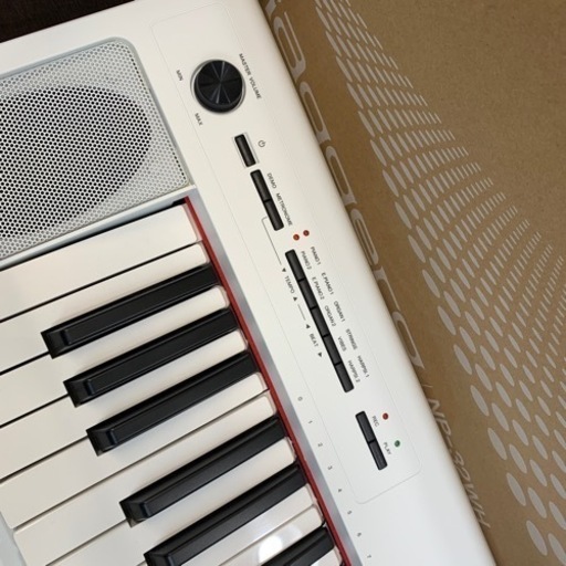 ⭐️極美品⭐️2021年製 YAMAHA piaggero 76鍵盤 電子ピアノ NP-32WH フットペダル付 ヤマハ ピアジェーロ