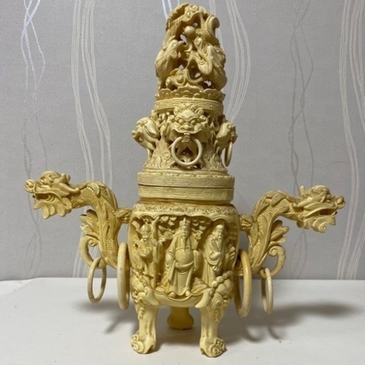 代理出品★中国・唐物★練物・樹脂製品★香炉★龍・仏★置物・飾り物★象牙風★木製台付★中古品★