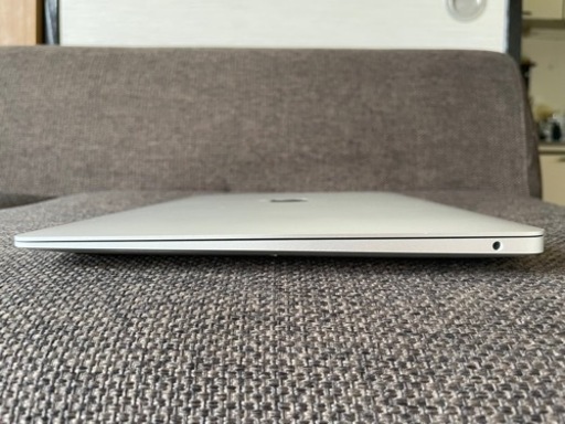 Macbook air M1 実品
