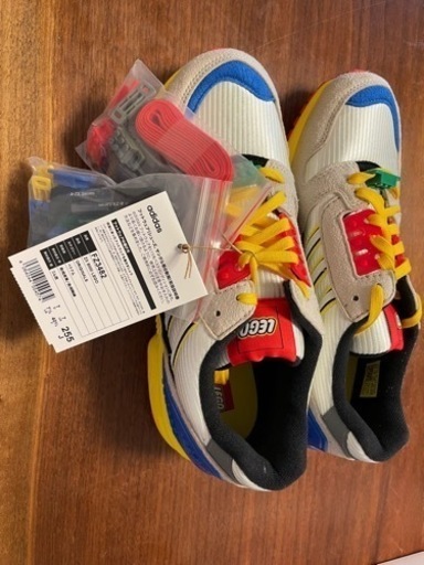 Adidas ZX8000 LEGO 新品未使用　値段はまた相談できます
