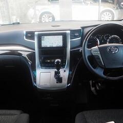 トヨタアルファード　ミニバンならカートルズ！豊富なラインナップを用意しています！の画像