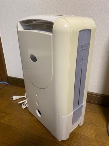【終了】サンヨー　除湿乾燥機　SDH-Z7