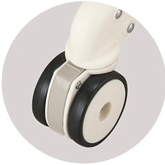 コンビ ハイローチェア ネムリラ AUTO SWING 0か月~ほぼ未使用の画像