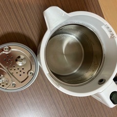 電気ケトル・取引日8月10日までの画像
