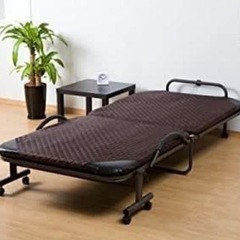 【受渡予定決定済】カインズ折りたたみベッド(シングル)譲りますの画像