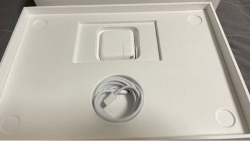 Apple MacBook Air（13, M1, 2020）
