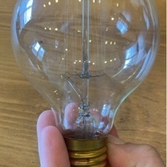 引取り期間限定❣️ニトリ ✨️ペンダントライト💡⠜ディスク(エジソン電球付き) ☺️中古品✨️の画像