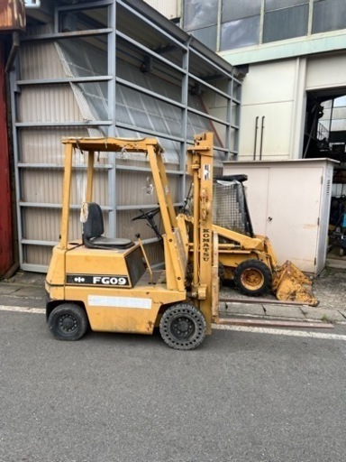 フォークリフト