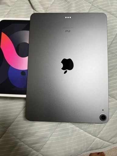 iPad Air4 64GB   シリアル番号:DMPDK2V3016M グレー:MYFM2J/A