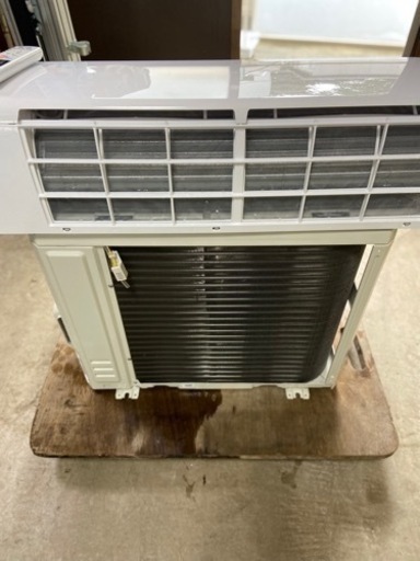 2021年製　アイリスオーヤマエアコン　2.2kw 標準取り付け工事込み❗️