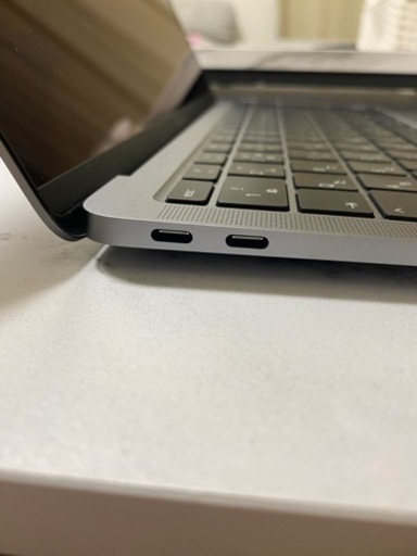 おまけ付き！MacBook Air m1 メモリ8GB SSD 256GB メモリ8GBは十分なのか？ M1 MacBook AirとM5 Pro MacBook Proの評価 