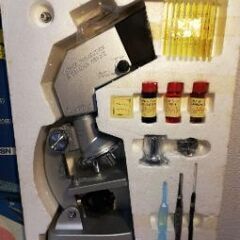 決まりましたm(_ _)m昭和レトロ！ マイクロスコープ　顕微鏡　NV-300SN 1台4役の画像