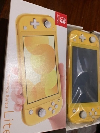 スイッチライト美品（取り引き中）