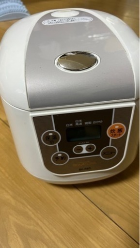 炊飯器　3.5合まで内釜綺麗です