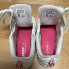 アディダスネオ　adidas neo ホワイトピンク　17センチ　中古　の画像