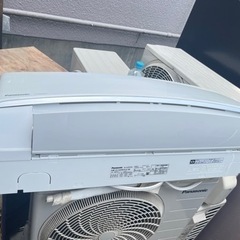 インバーター冷暖房除湿タイプ　ルームエアコン CS-EX407C2 