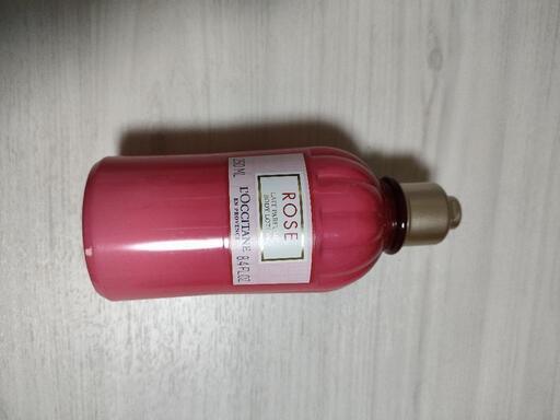 ロクシタン　ローズ　ボディミルク