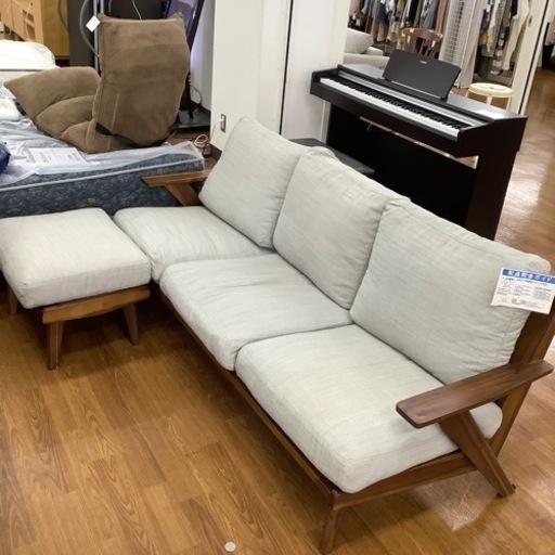 UNICO オットマン付き3人掛けソファー SWELLA【トレファク 川越店】