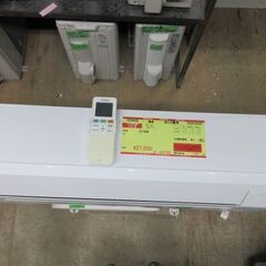 K03435　東芝　 中古エアコン　主に6畳用　冷房能力　2.2KW ／ 暖房能力　2.2KW