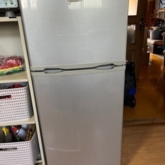 冷蔵庫差し上げます。