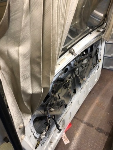 グランドハイエース　バックドア