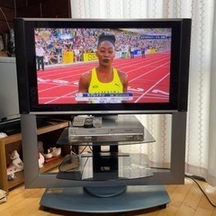 HITACHI 37型テレビ