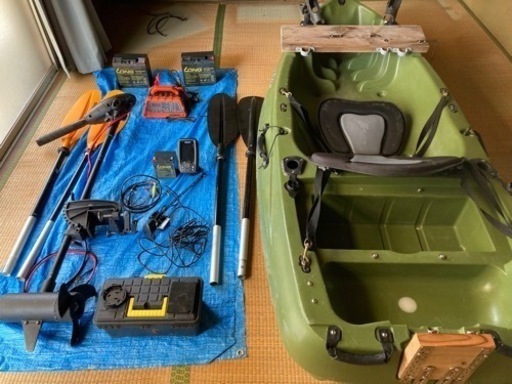【新しいオーナー様決まりました】コンパクトカヤック・エレキ・魚探セット