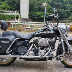 【短期出品】ハーレー FLHR ロードキング 美車低走行 配送で...