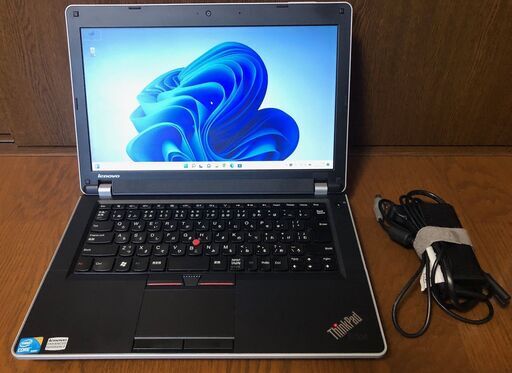 Lenovo製ノートパソコン　Windows11+Office2021+SSD250GB+Core-i3