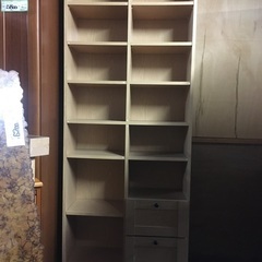 本棚：幅76.5cm　×　奥行29cm　×　高さ190cmの画像