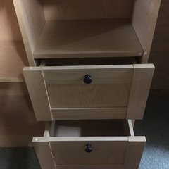 本棚：幅76.5cm　×　奥行29cm　×　高さ190cmの画像