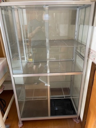 温室ガラスケース棚