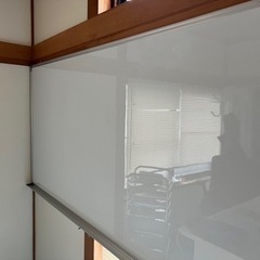 大型ホワイボード（壁掛けタイプ）の画像