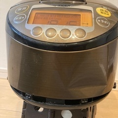 5.5合炊き炊飯器の画像