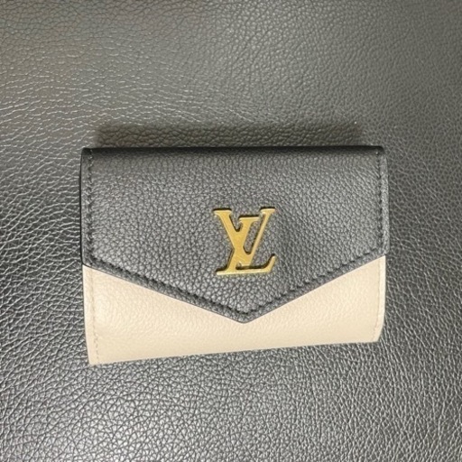 VUITTON ミニ財布